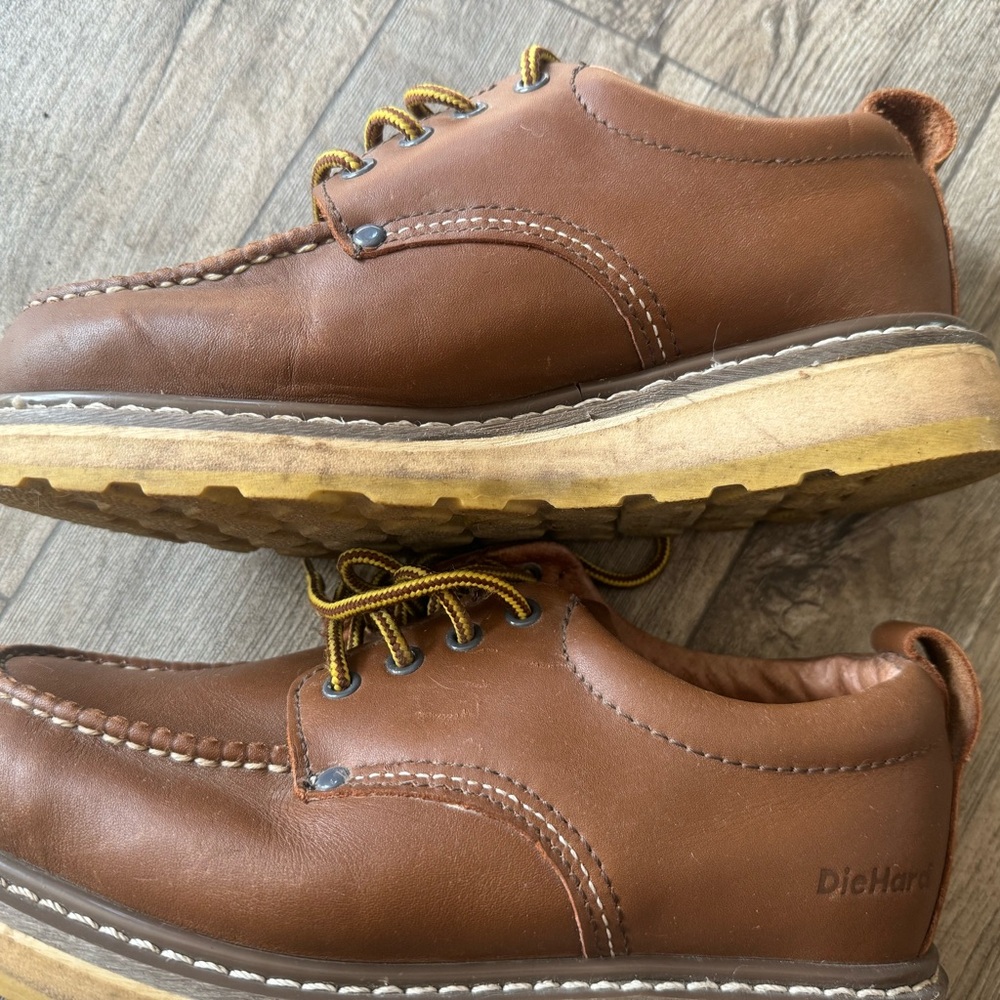 Brown Leather Oxford Shoes with Moc-Toe and Crepe Sole